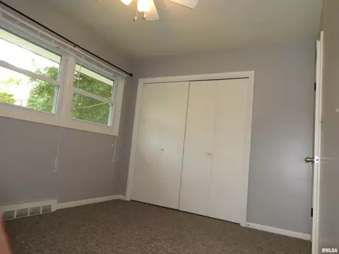 44 Glen Aire Dr, Springfield, IL 62703 photo 17