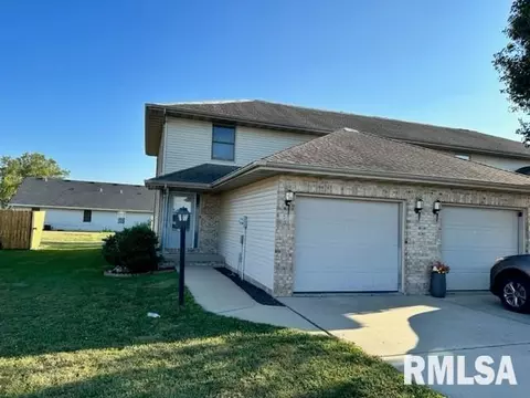 58 Gilliam Ct, Chatham, IL 62629
