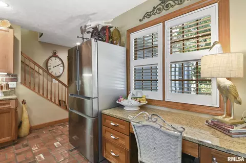 100 S Fox Ml, Springfield, IL 62712 photo 24