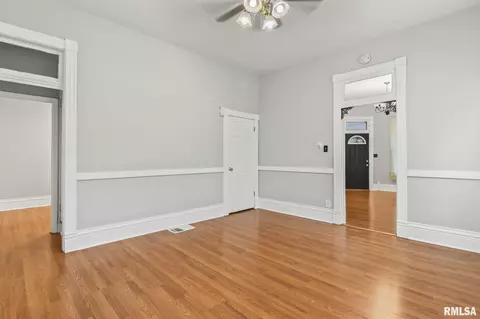 1808 S 2nd St, Springfield, IL 62704 photo 6
