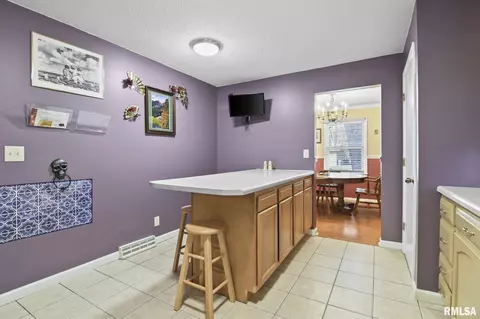 258 Yeoman Dr, Springfield, IL 62704 photo 8