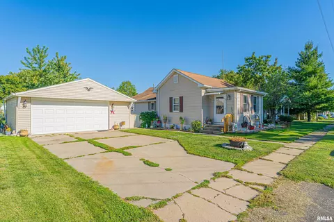 503 S Martin St, Atlanta, IL 61723