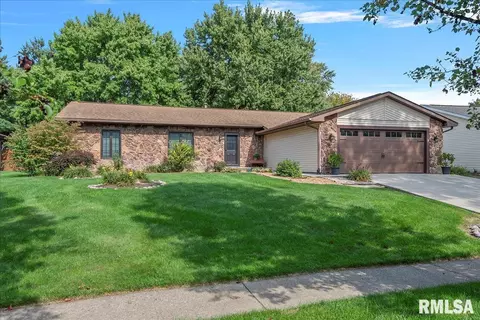 8013 Hunt Rd, Springfield, IL 62712