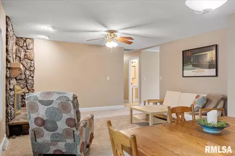8013 Hunt Rd, Springfield, IL 62712 photo 20