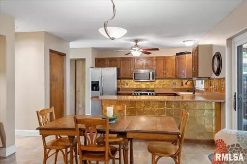 8013 Hunt Rd, Springfield, IL 62712 photo 18