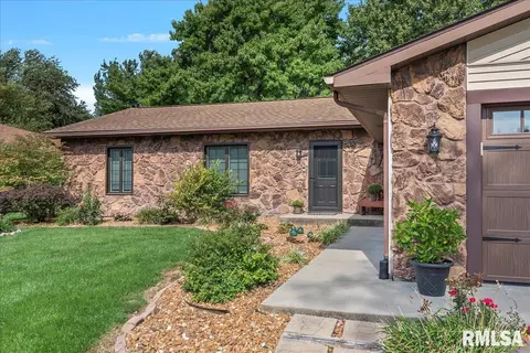 8013 Hunt Rd, Springfield, IL 62712 photo 4