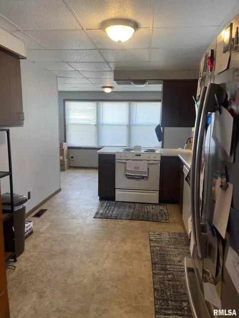 2532 S 5th St, Springfield, IL 62703 photo 5