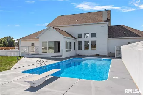 26142 E 1st Rd, Waggoner, IL 62572 photo 80