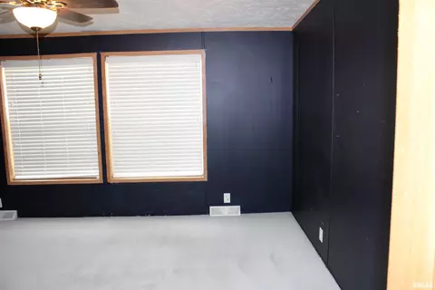 845 Forrest Ave, Springfield, IL 62702 photo 11
