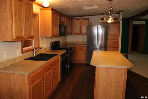 845 Forrest Ave, Springfield, IL 62702 photo 21