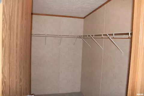 845 Forrest Ave, Springfield, IL 62702 photo 18