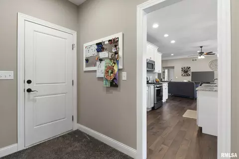 6216 Winterberry Ln, Springfield, IL 62707 photo 30
