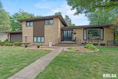 2100 Briarcliff Dr, Springfield, IL 62704 photo 2