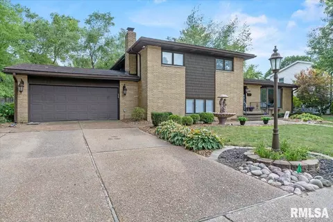 2100 Briarcliff Dr, Springfield, IL 62704 photo 3