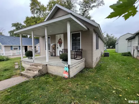311 N Sherman St, Lincoln, IL 62656
