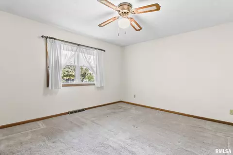 61 White Birch Rd, Springfield, IL 62712 photo 17