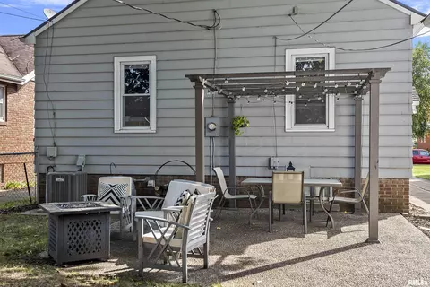 2057 S State St, Springfield, IL 62704 photo 49