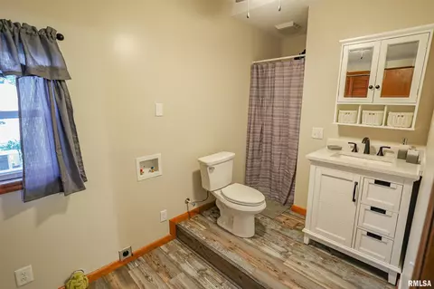 106 S Ash St, Pittsfield, IL 62363 photo 24