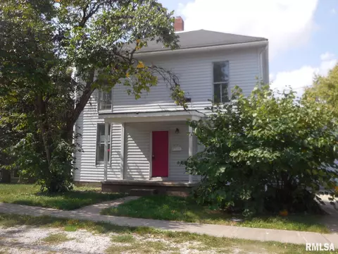 539 N Dutton St, Pittsfield, IL 62363