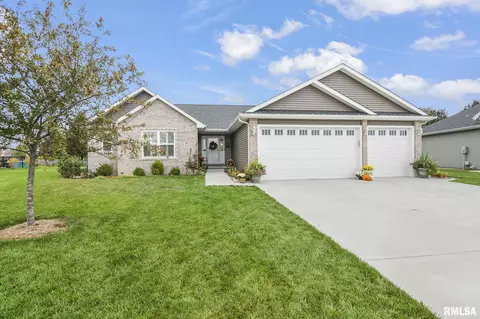 391 Abigail Dr, Springfield, IL 62711