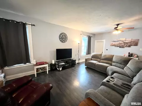 534 S State St, Springfield, IL 62704 photo 15