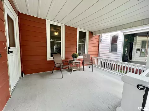 534 S State St, Springfield, IL 62704 photo 2