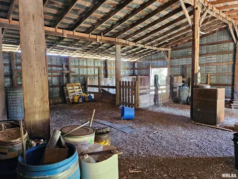 5988 Hettick Rd, Hettick, IL 62649 photo 17