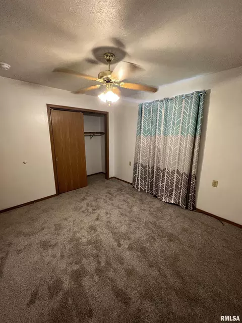 2013 E Keys Ave, Springfield, IL 62702 photo 10