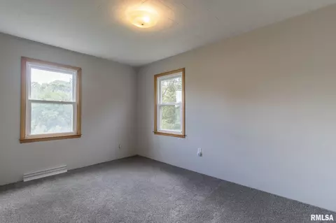 1651 Berwick Rd, Abingdon, IL 61410 photo 20