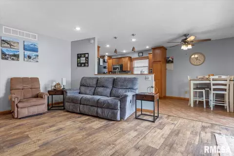 2029 Croydon Dr, Springfield, IL 62703 photo 7