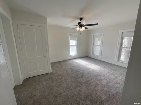 1436 N 4th St, Springfield, IL 62702 photo 16
