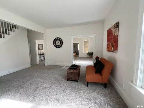 1436 N 4th St, Springfield, IL 62702 photo 5