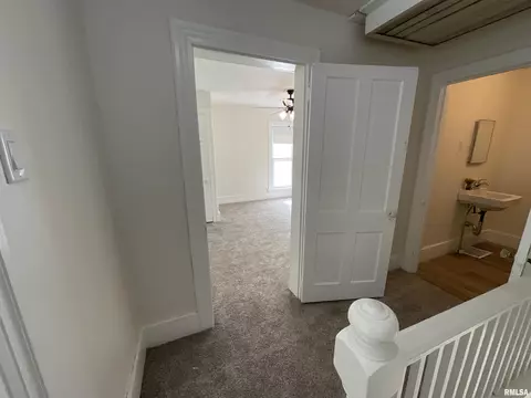 1436 N 4th St, Springfield, IL 62702 photo 13