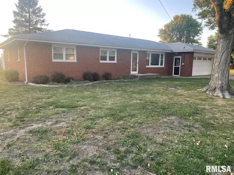 1107 7th St, Pawnee, IL 62558