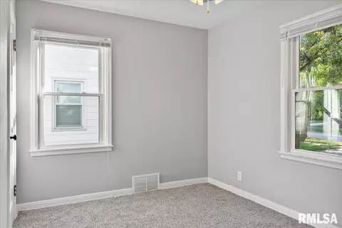 1720 N 22nd St, Springfield, IL 62702 photo 16