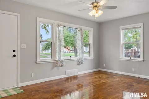 1720 N 22nd St, Springfield, IL 62702 photo 6