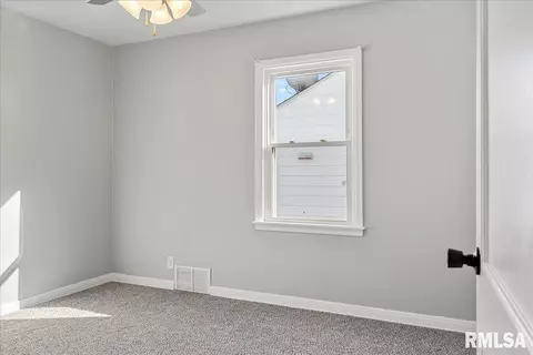 1720 N 22nd St, Springfield, IL 62702 photo 13