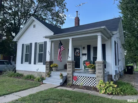 222 E Michigan Ave, Jacksonville, IL 62650