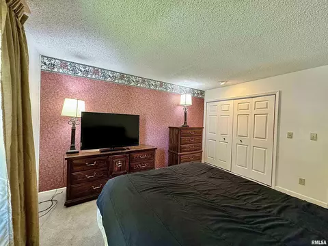 865 Roanoke Dr, Springfield, IL 62702 photo 20