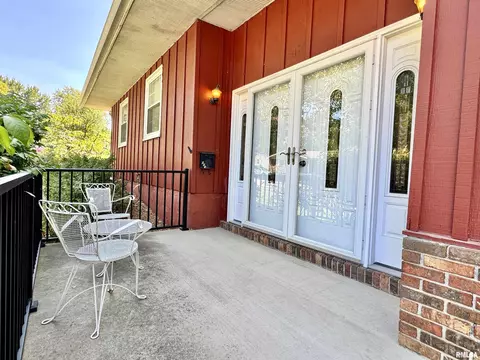 865 Roanoke Dr, Springfield, IL 62702 photo 5