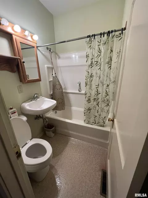 1729 Dial Ct, Springfield, IL 62704 photo 6