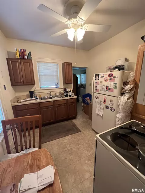 1729 Dial Ct, Springfield, IL 62704 photo 3