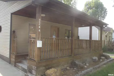 2244 E Converse, Springfield, IL 62702 photo 3