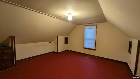 309 W Maple Ave, Ursa, IL 62376 photo 17