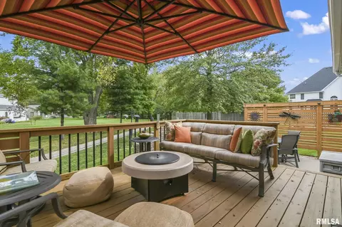 200 Gloucester Ct, Chatham, IL 62629 photo 40