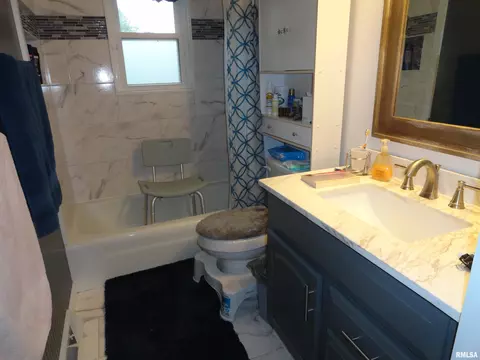 2420 Sutherland Rd, Springfield, IL 62702 photo 17