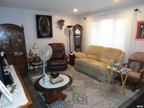 2420 Sutherland Rd, Springfield, IL 62702 photo 10