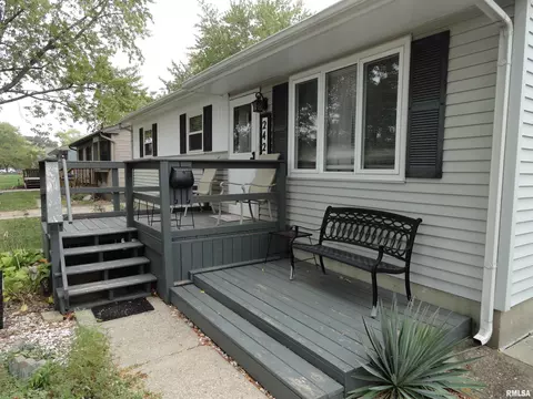 2420 Sutherland Rd, Springfield, IL 62702 photo 3