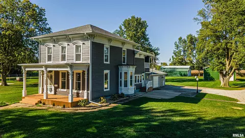 320 E Roosevelt Rd, Mason City, IL 62664