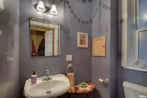 1503 Spring St, Quincy, IL 62301 photo 10